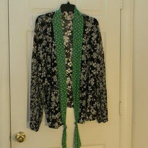 Cato Sheer Layer Overlayer Floral Black White Green Front Tie 22/24W